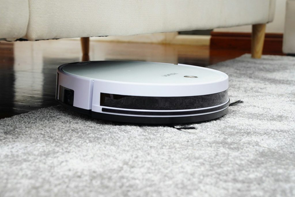 Roomba (iRobot) ou Xiaomi/Roborock : lequel choisir ?