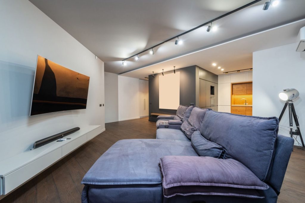 LED ou halogène pour éclairage salon : guide comparatif