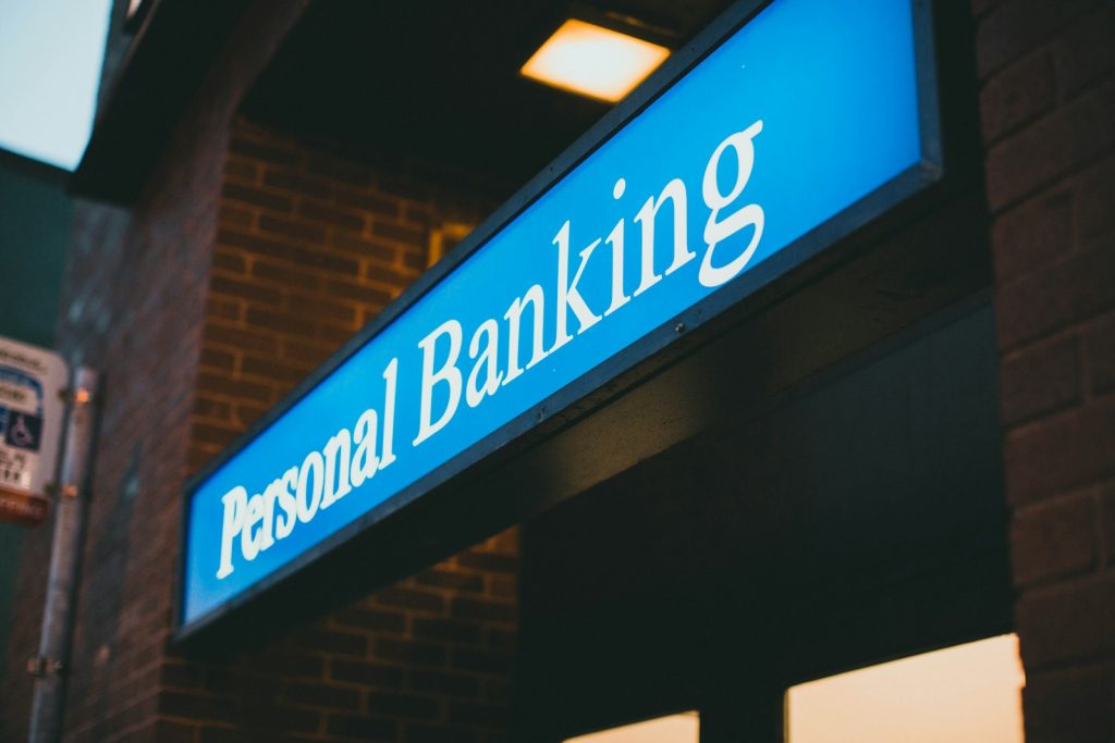 Dès le 20 novembre, votre découvert bancaire pourrait coûter plus cher