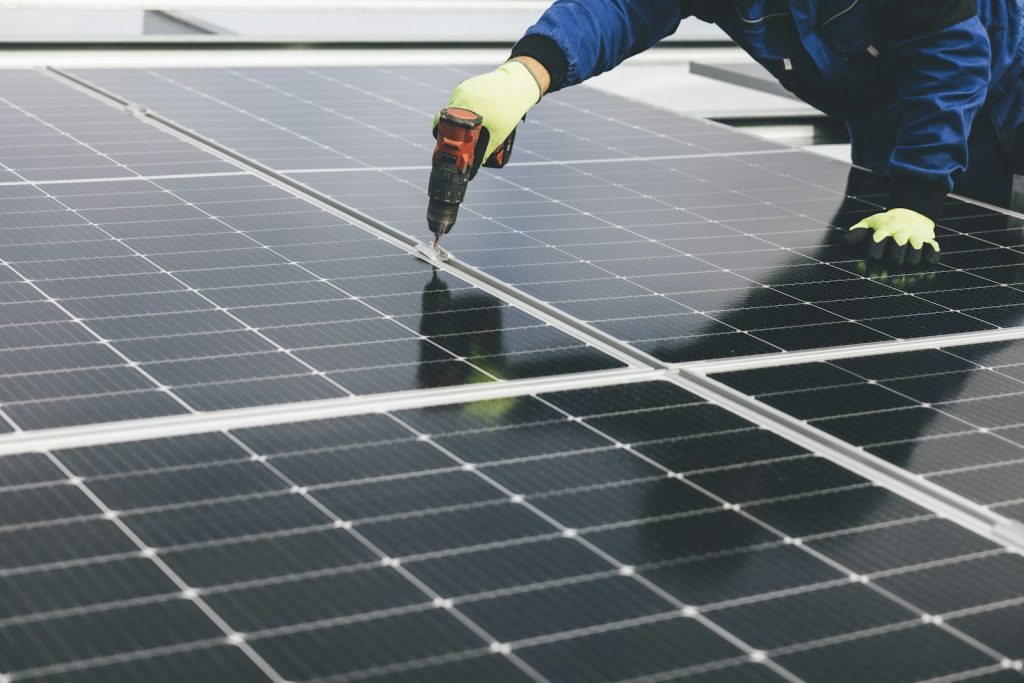 Évitez les pièges : Garantissez la fiabilité de votre installation de panneaux solaires